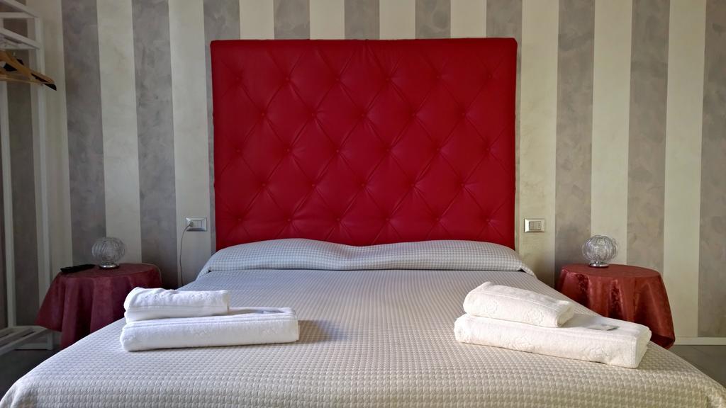 Airport Station Bergamo Hotel Bilik gambar