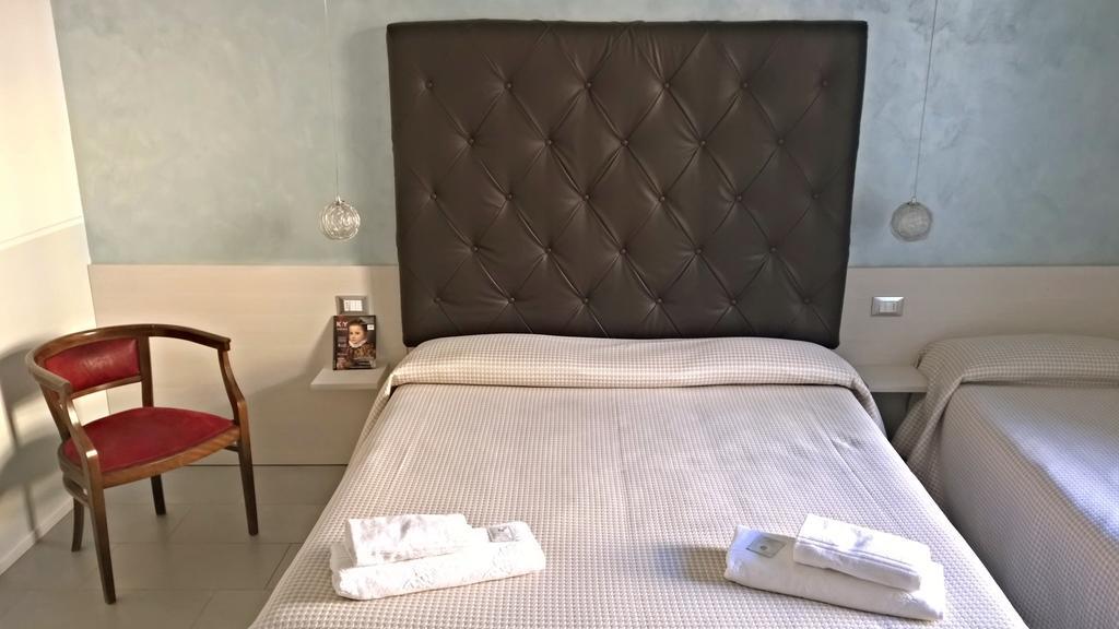Airport Station Bergamo Hotel Luaran gambar